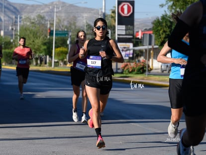 Lucero Alvarado, Rakan | Carrera 10 millas y 5K Rotary