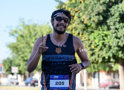 Arturo Delgado, Bengalas | Carrera 10 millas y 5K Rotary