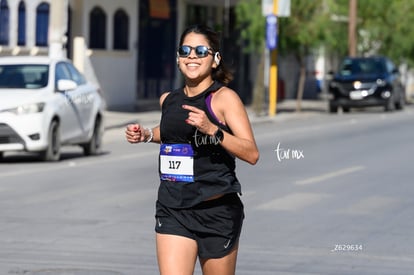 Lucero Alvarado, Rakan | Carrera 10 millas y 5K Rotary