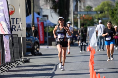 Isabel Vélez, Bengalas | Carrera 10 millas y 5K Rotary