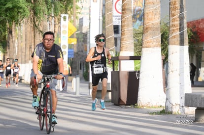 Emiliano Alvarez, halcones | Carrera 5K y 10K Canacintra Torreón 2025