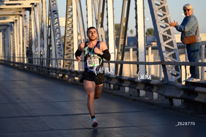 Alejandro Valenzuela, veloz | Carrera Artec 21K 12K 5K
