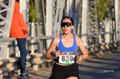 Camila Soto | Carrera Artec 21K 12K 5K