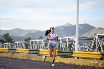 Ninnis Rojas, bengalas | Carrera Chilchota 5K 10K 21K