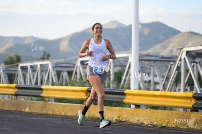 Ninnis Rojas, bengalas | Carrera Chilchota 5K 10K 21K