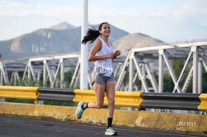 Ninnis Rojas, bengalas | Carrera Chilchota 5K 10K 21K