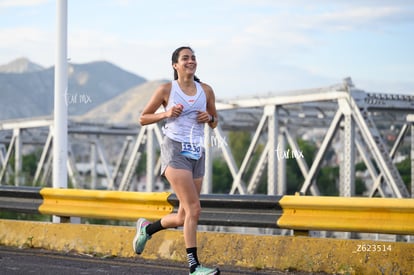 Ninnis Rojas, bengalas | Carrera Chilchota 5K 10K 21K