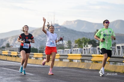 Mariangel Verduzco, Laura Quintero, aba, bengalas | Carrera Chilchota 5K 10K 21K