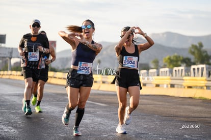 Ana Karen, Marijose, bengalas, aba | Carrera Chilchota 5K 10K 21K