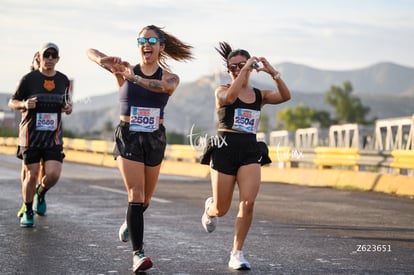 Ana Karen, Marijose, bengalas, aba | Carrera Chilchota 5K 10K 21K