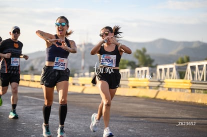 Ana Karen, Marijose, bengalas, aba | Carrera Chilchota 5K 10K 21K