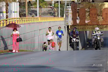 Juan Carlos Carvajal, campeón, Miguel Ángel Hernández | Carrera Chilchota 5K 10K 21K