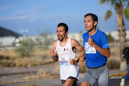 Juan Carlos Carvajal, campeón, Miguel Ángel Hernández | Carrera Chilchota 5K 10K 21K
