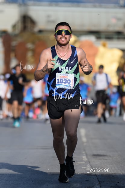 Alejandro Valuenzuela, veloz | Carrera Chilchota 5K 10K 21K