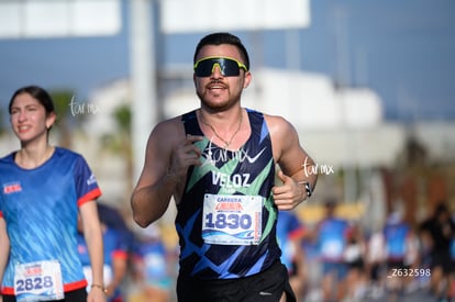 Alejandro Valuenzuela, veloz | Carrera Chilchota 5K 10K 21K
