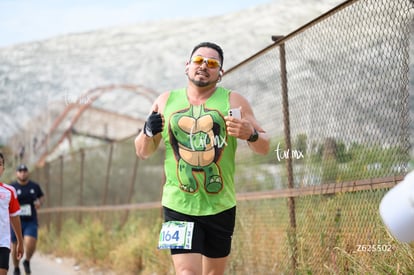 Hugo, tortugas | Carrera Moderna Sport Adidas 2025