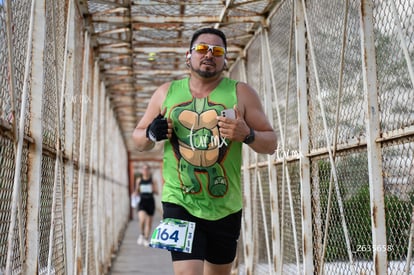 Hugo, tortugas | Carrera Moderna Sport Adidas 2025