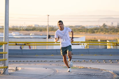 Pablo Obregón, bengalas | Entrenamiento rumbo al Maratón Lala 2026