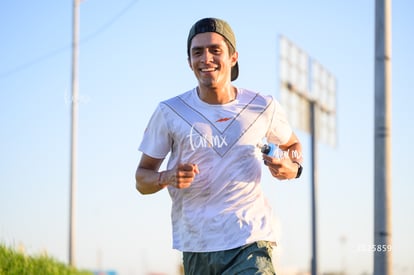 Pablo Obregón, bengalas | Entrenamiento rumbo al Maratón Lala 2026