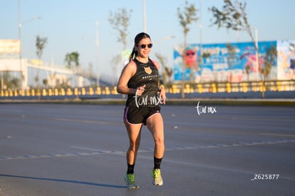 Ana Karen, bengalas | Entrenamiento rumbo al Maratón Lala 2026