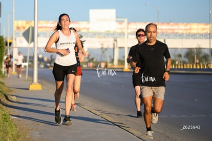 Isabel Vélez, Daniel Ortíz | Entrenamiento rumbo al Maratón Lala 2026