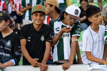 Afición en el Estadio Corona | Homenaje a Oswaldo Sánchez