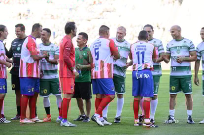 Leyendas de Santos y Chivas, homenaje | Homenaje a Oswaldo Sánchez