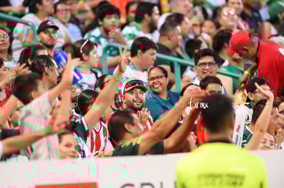 Afición en el Corona | Homenaje a Oswaldo Sánchez