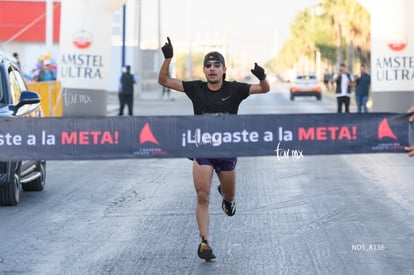 Pepe Ortíz, campeón 21K | Medio maratón ARTEC 2024