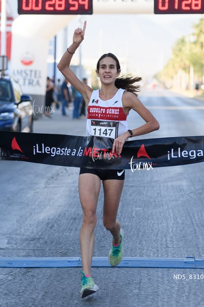 Jessica Flores, campeona 21K | Medio maratón ARTEC 2024