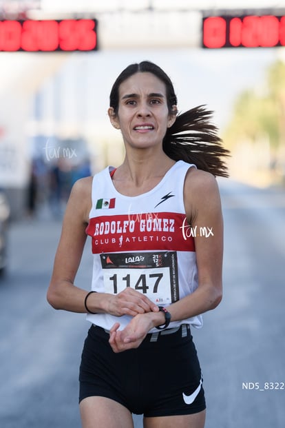 Jessica Flores, campeona 21K | Medio maratón ARTEC 2024