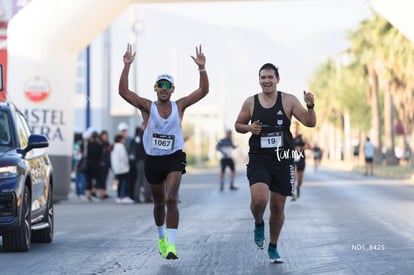 Ernesto Candelas, Adrian Contreras, Bengalas | Medio maratón ARTEC 2024