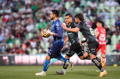 Camilo Vargas, Javier Güemez | Santos Laguna vs Atlas J8