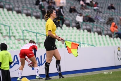 Melanie Villavicencio, árbitro | Santos Laguna vs Chivas Guadalajara femenil