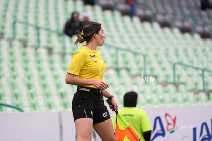 Melanie Villavicencio, árbitro | Santos Laguna vs Chivas Guadalajara femenil