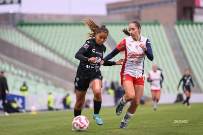 Kimberli Gómez, Angélica Torres | Santos Laguna vs Chivas Guadalajara femenil