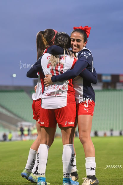 festejo de gol, Esbeydi Salazar, Damaris Godínez | Santos Laguna vs Chivas Guadalajara femenil