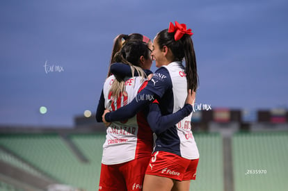 festejo de gol, Esbeydi Salazar, Damaris Godínez | Santos Laguna vs Chivas Guadalajara femenil