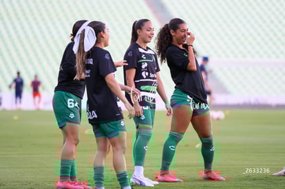 Sasha Pickard, Anette Vázquez | Santos Laguna vs Chivas Guadalajara