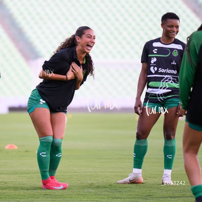 Sasha Pickard, Vivian Ikechukwu | Santos Laguna vs Chivas Guadalajara