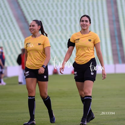 Melanie Villavicencio, árbitras | Santos Laguna vs Chivas Guadalajara