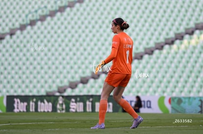 Celeste Espino | Santos Laguna vs Chivas Guadalajara