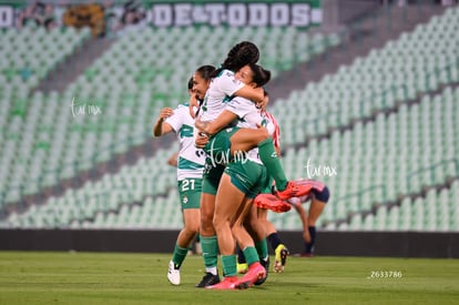 festejo de gol, Lia Romero, Dania Padilla | Santos Laguna vs Chivas Guadalajara