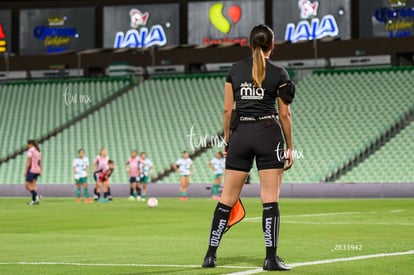 árbitra | Santos Laguna vs Chivas Guadalajara