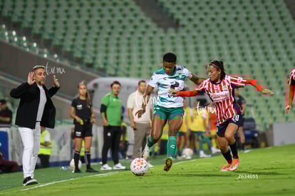 Vivian Ikechukwu, Ivonne González | Santos Laguna vs Chivas Guadalajara