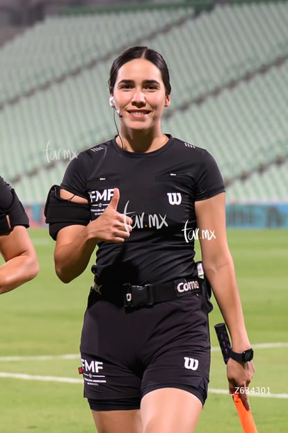 árbitra, Melanie Villavicencio | Santos Laguna vs Chivas Guadalajara