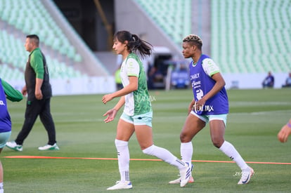 Yessenia Novella, Vivian Ikechukwu | Santos Laguna vs Cruz Azul femenil