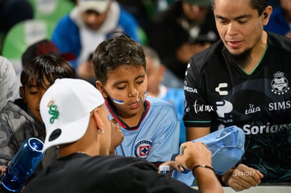 afición en el Corona | Santos Laguna vs Cruz Azul J9