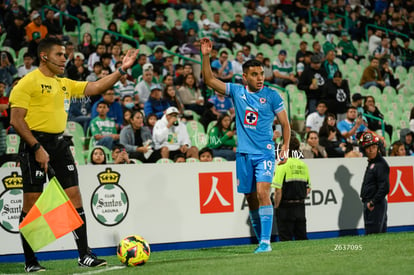 Carlos Rodríguez | Santos Laguna vs Cruz Azul J9