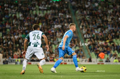 Mateusz Bogusz, Ramiro Sordo | Santos Laguna vs Cruz Azul J9